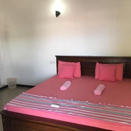 Reshani Guest House Negombo Eksteriør billede