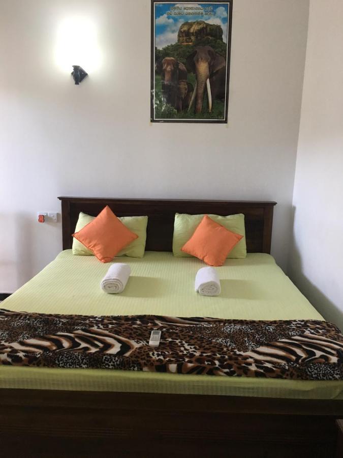Reshani Guest House Negombo Eksteriør billede