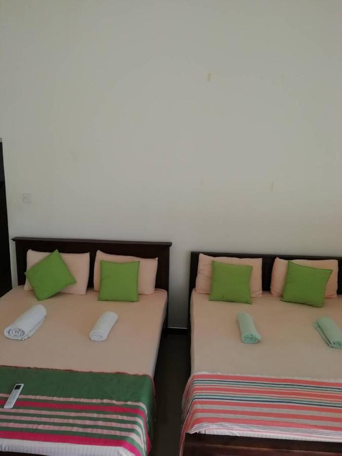 Reshani Guest House Negombo Eksteriør billede