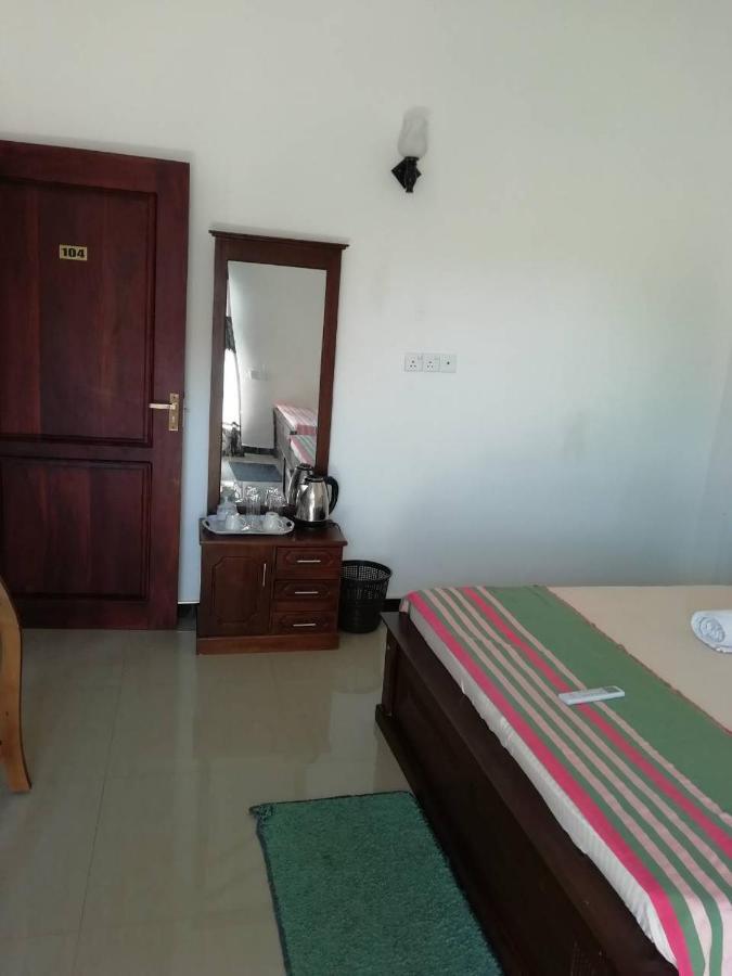 Reshani Guest House Negombo Eksteriør billede